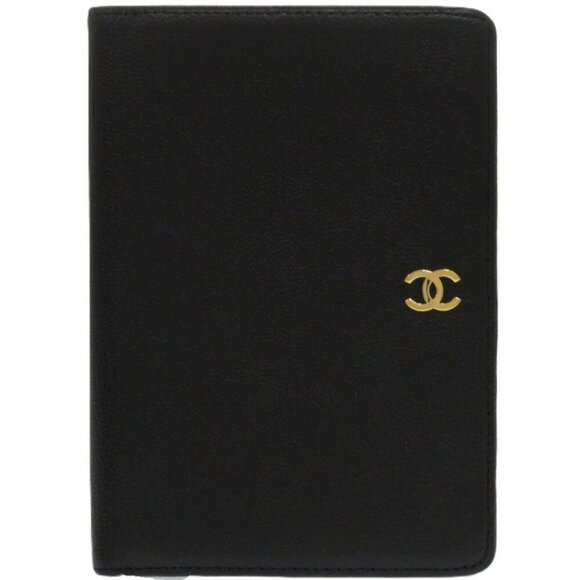 CHANEL Black Lambskin Leather Logo Wallet - Picture 2 of 10